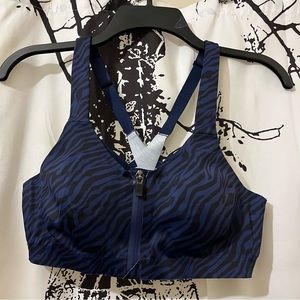 Victoria’s Secret Incredible Knockout Ultra Max Sports Bra Active Underwire 34C